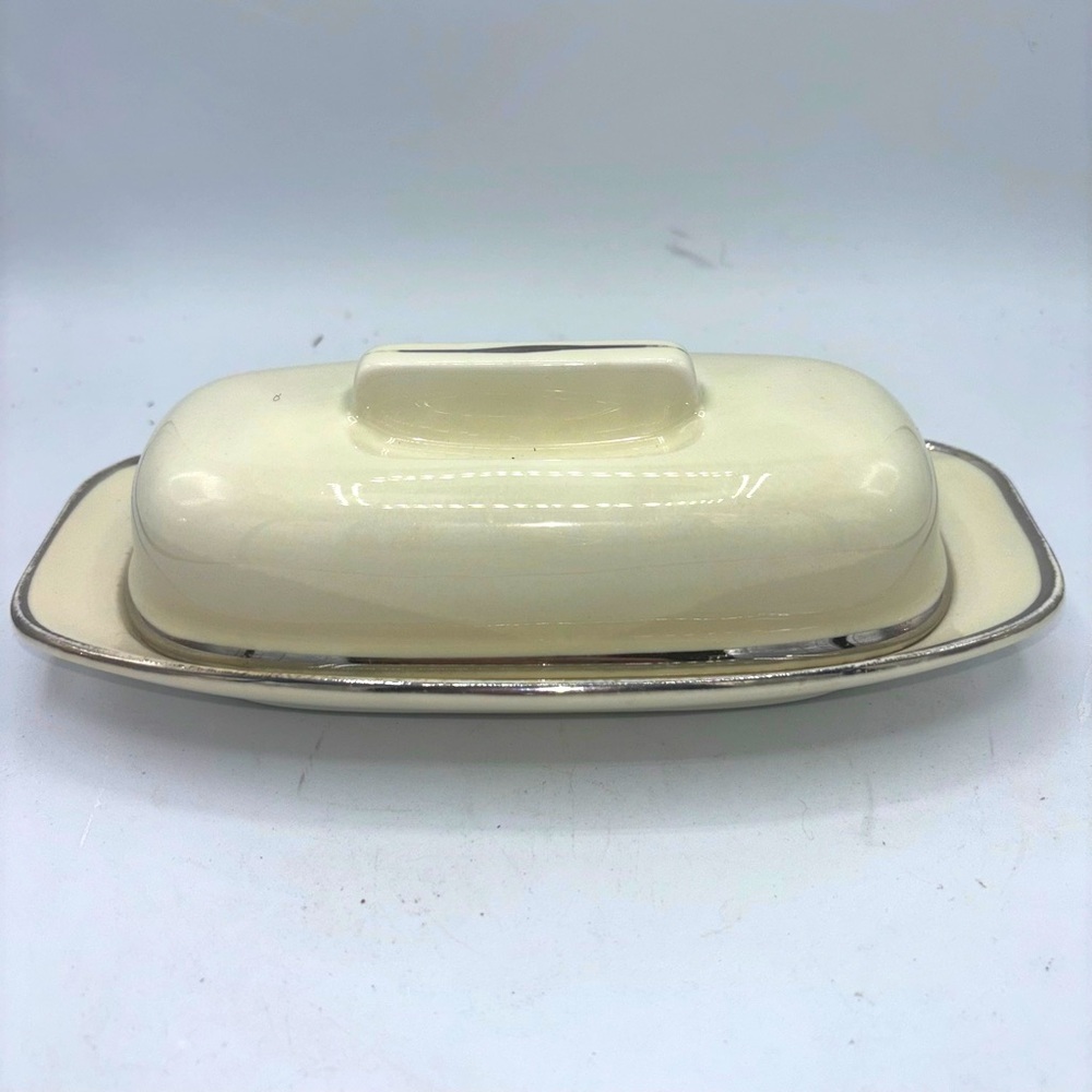 Bel Air Ballerina Platinum 22 Carot Ovenproof Butter Dish with Lid